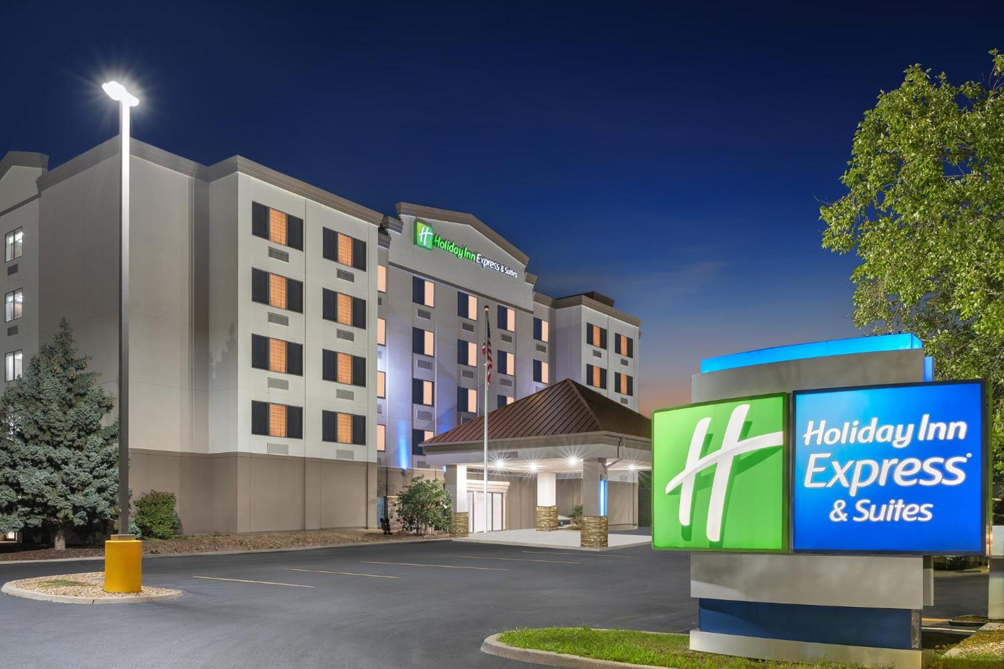 Holiday Inn Express Hotel & Suites Coralville By Ihg Εξωτερικό φωτογραφία